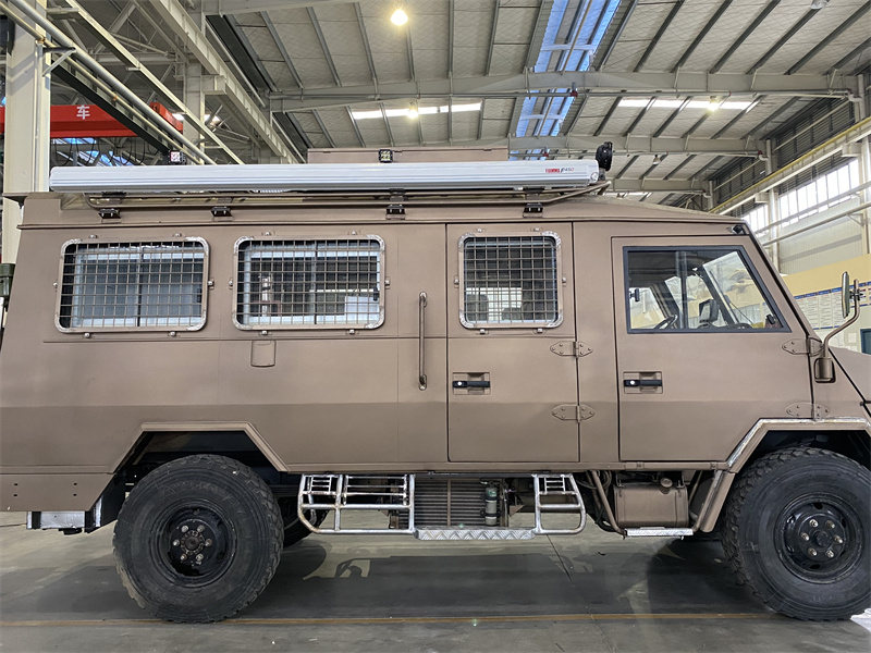 越野房車買哪家依維柯2046四驅(qū)越野房車