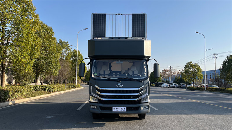 躍進(jìn)H500房車(chē)年末現(xiàn)車(chē)特惠