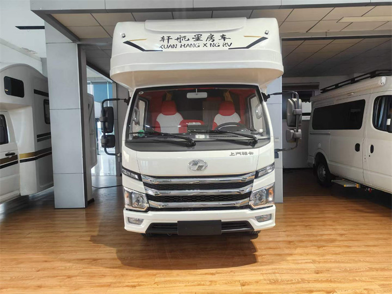 上汽躍進(jìn)S100輕卡房車橫床版現(xiàn)車推薦上藍(lán)牌