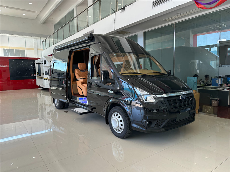 福特新世代V348加長(zhǎng)軸高頂房車源頭廠家直銷價(jià)格