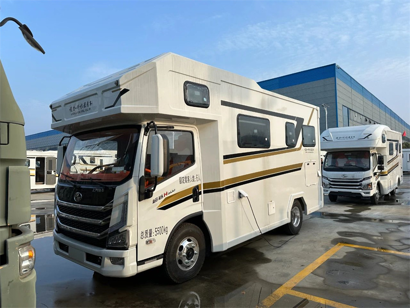 上汽躍進H500輕卡房車全款價格26.98萬起